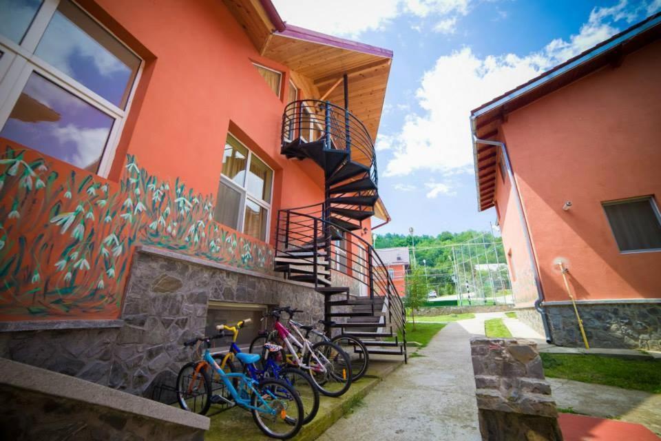 Hotel Gclub Breaza  Exterior photo